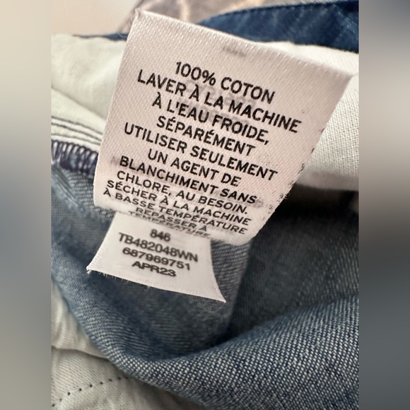 Women’s Treasure & Bond Denim Shorts, size 8 - Picture 7 of 7